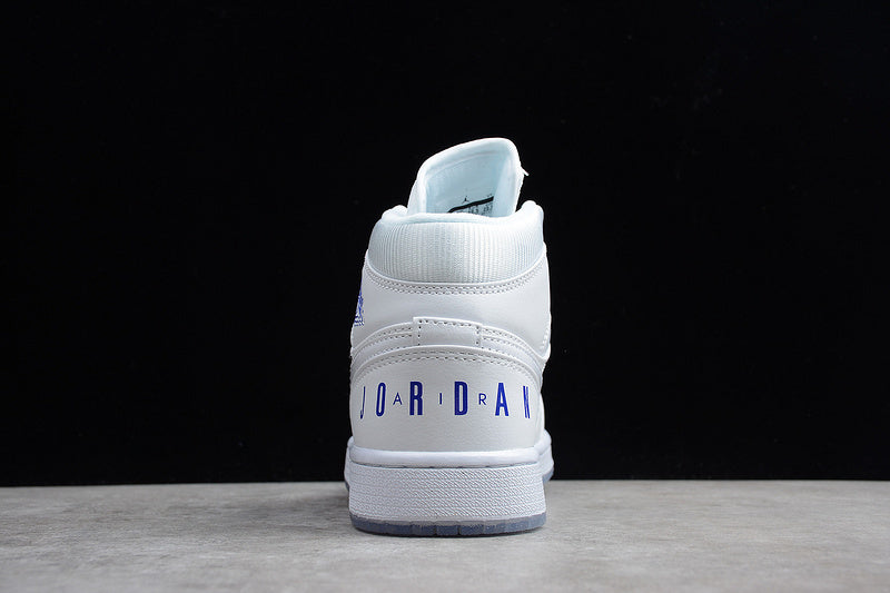 AJ1 Mid