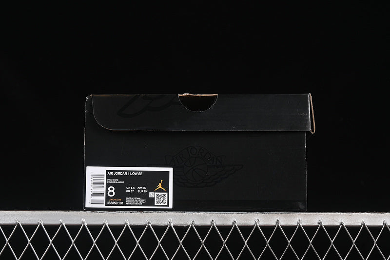 AJ1 Low
