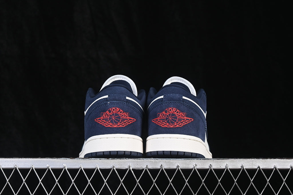 AJ1 Low