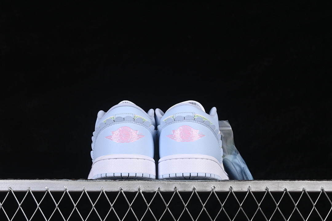 AJ1 Low