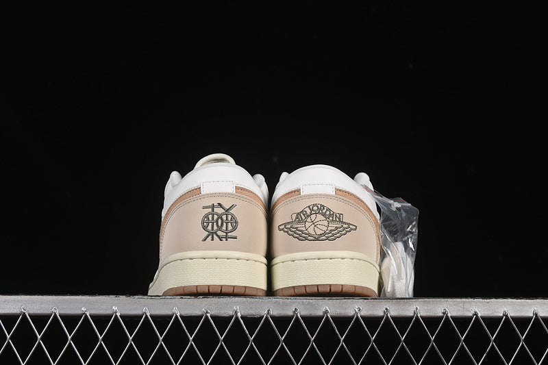 AJ1 Low