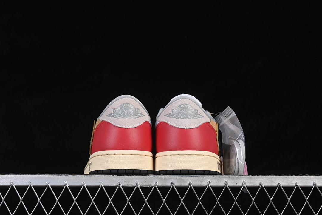 AJ1 Low