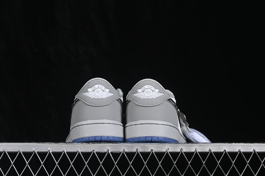 AJ1 Low
