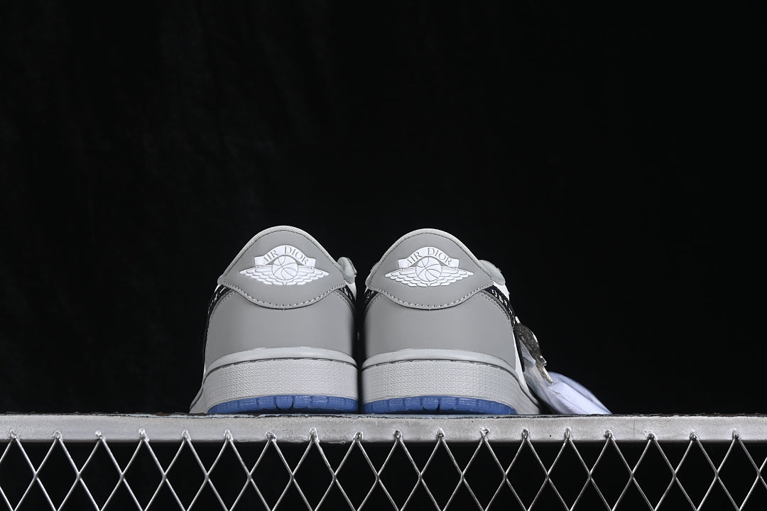 AJ1 Low