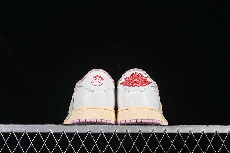 AJ1 Low