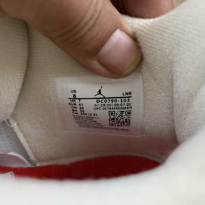 AJ4