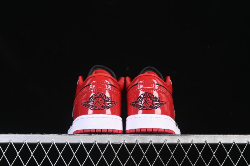 AJ1 Low