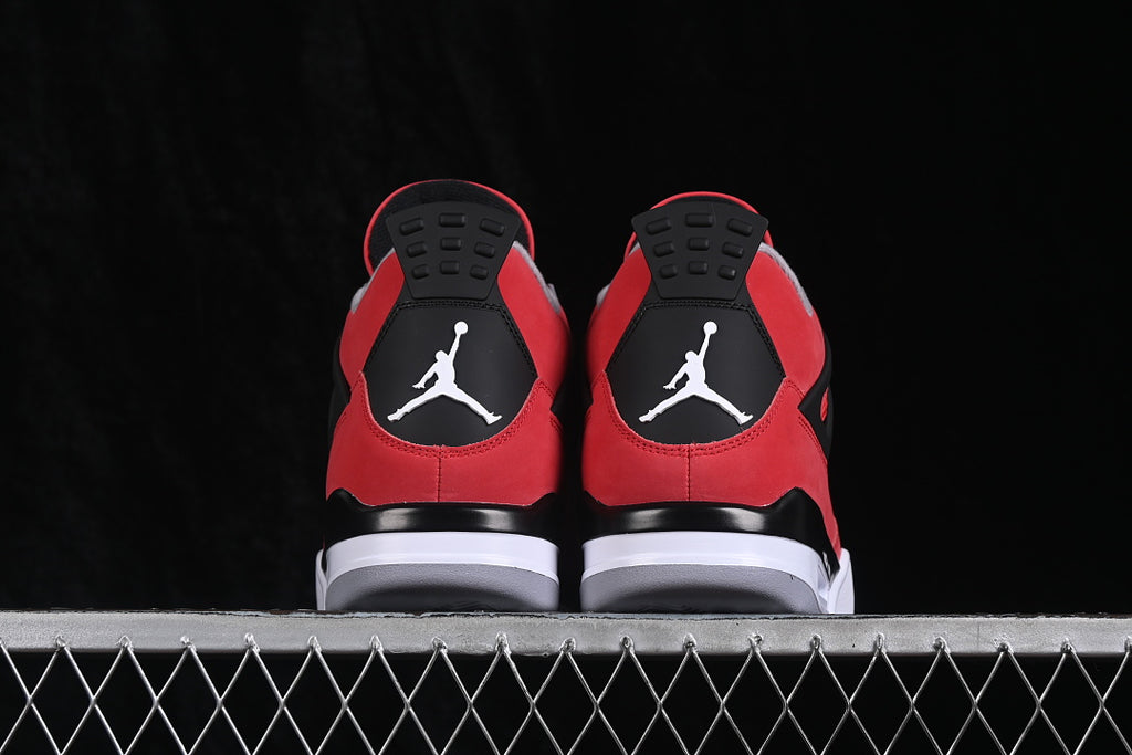 AJ4