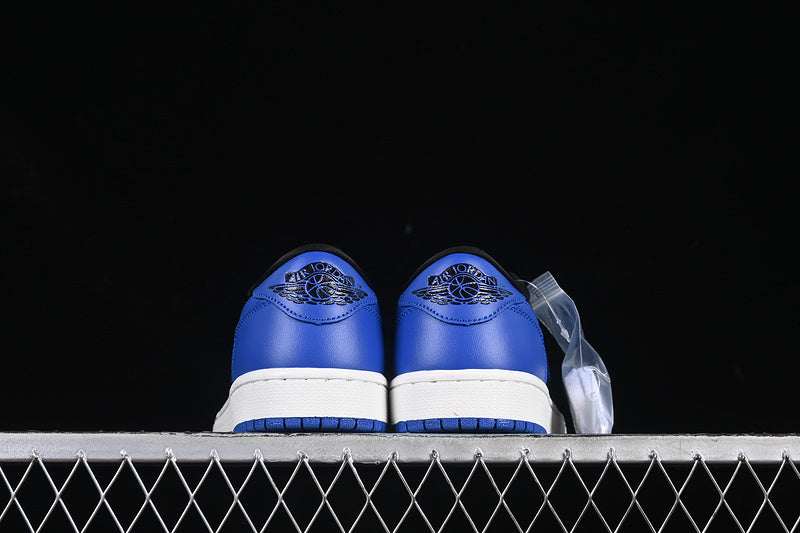 AJ1 Low