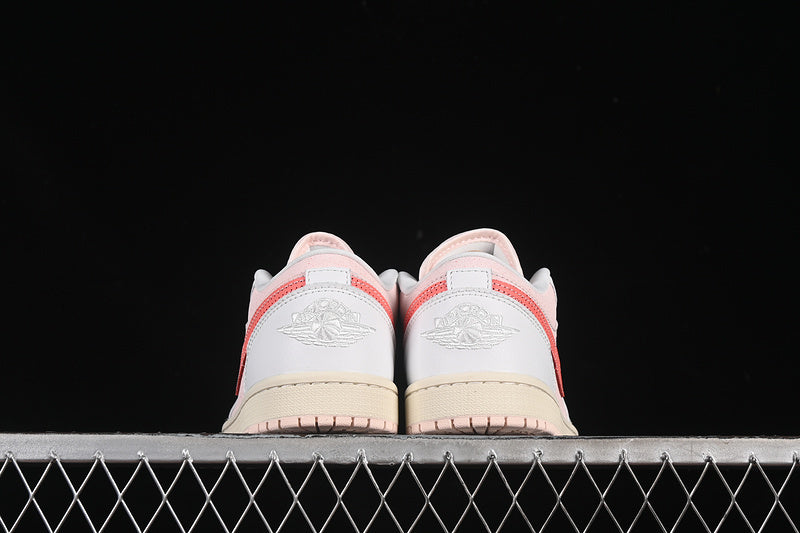 AJ1 Low