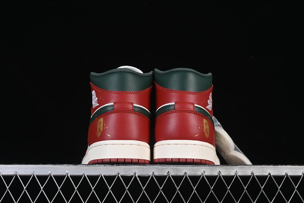 AJ1 Mid