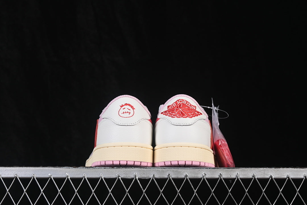 AJ1 Low
