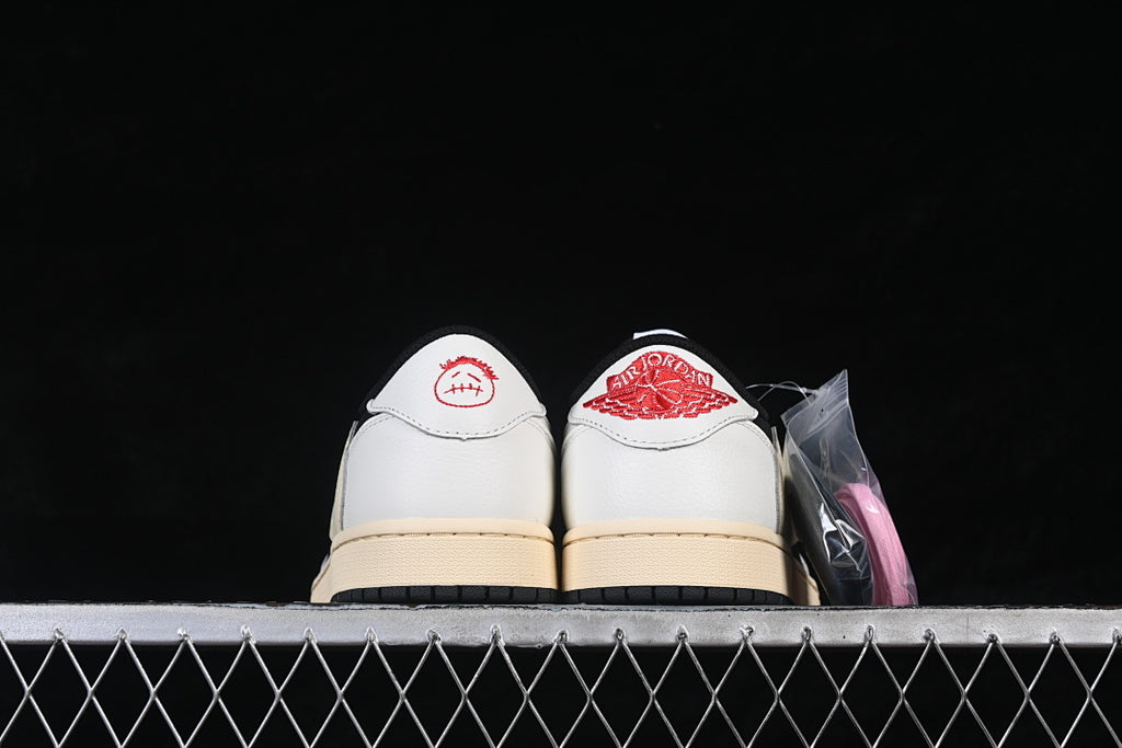 AJ1 Low