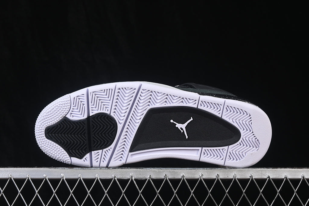 AJ4