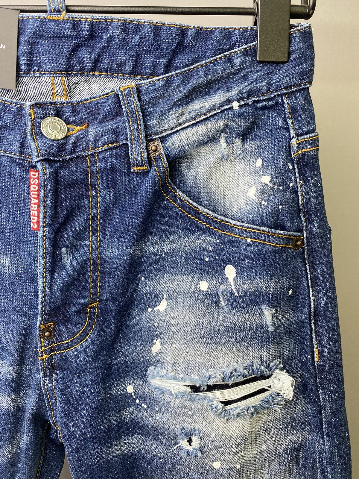 D2 Jeans