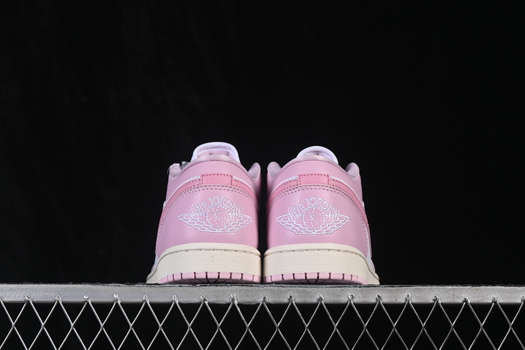 AJ1 Low