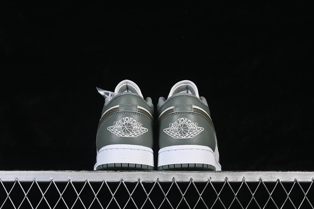 AJ1 Low