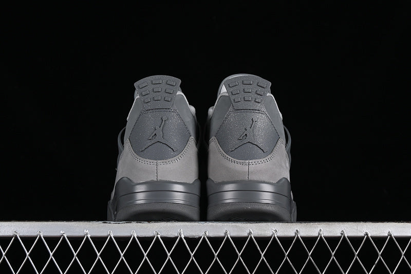AJ4