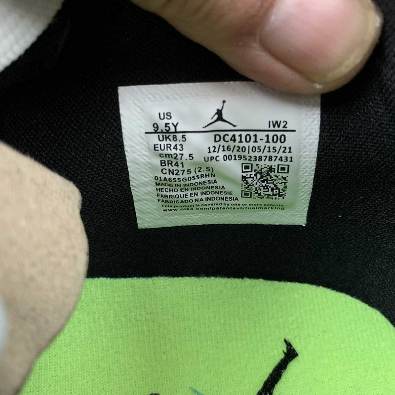 AJ4