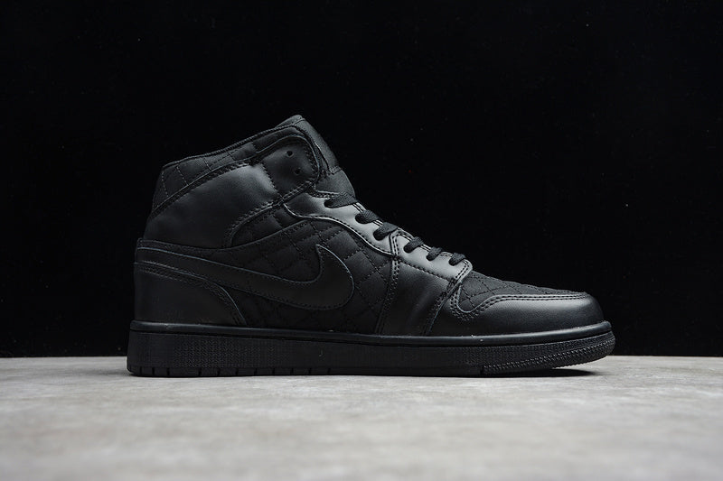 AJ1 Mid