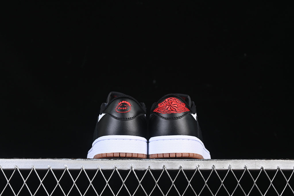 AJ1 Low