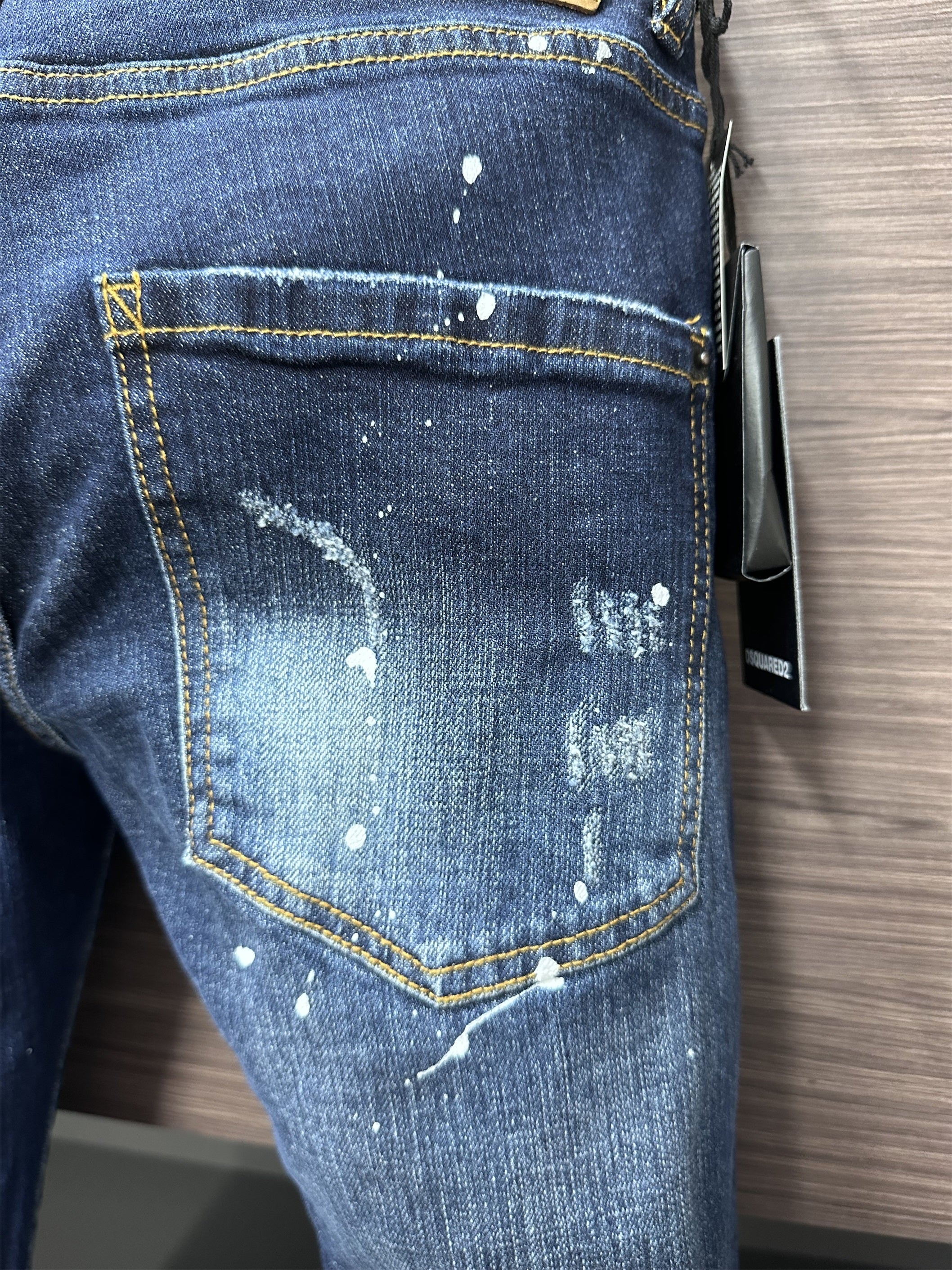 D2 Jeans