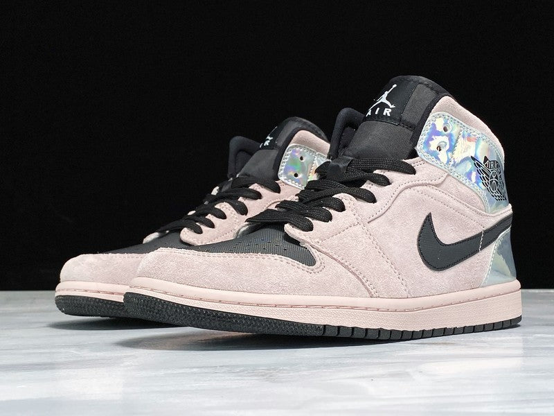 AJ1 Mid