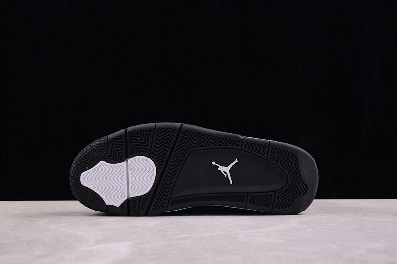 AJ4