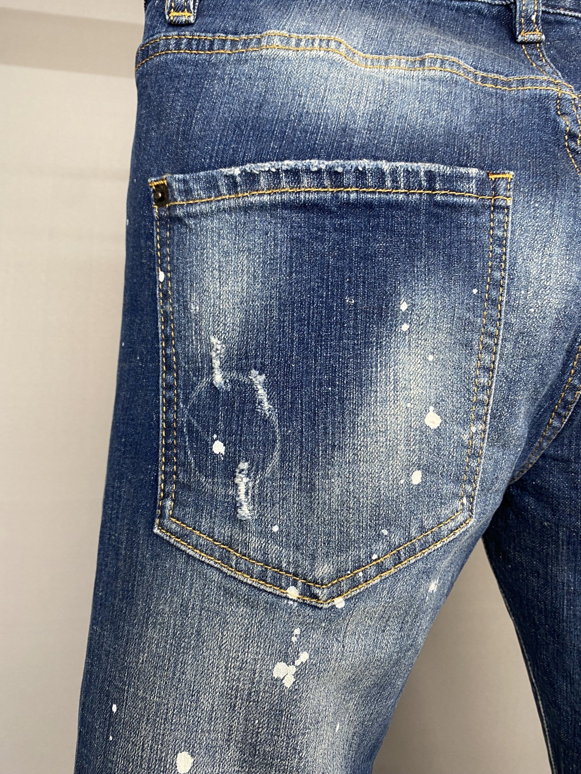 D2 Jeans