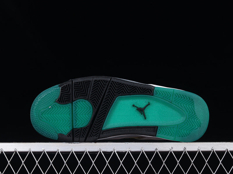 AJ4