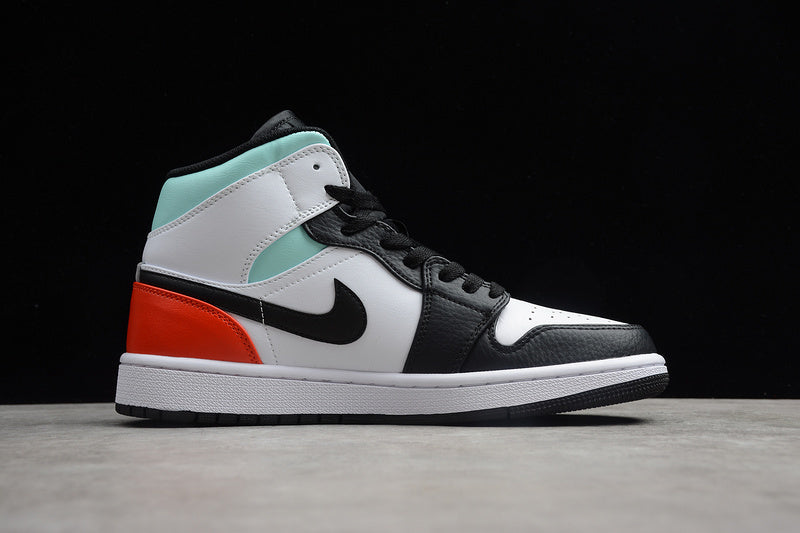 AJ1 Mid