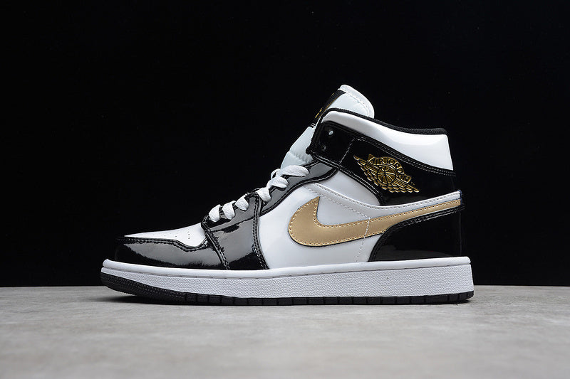 AJ1 Mid