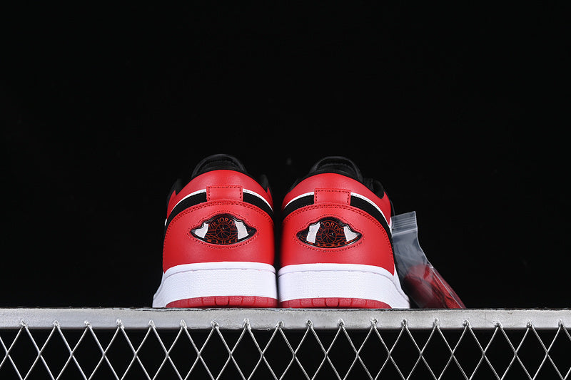 AJ1 Low
