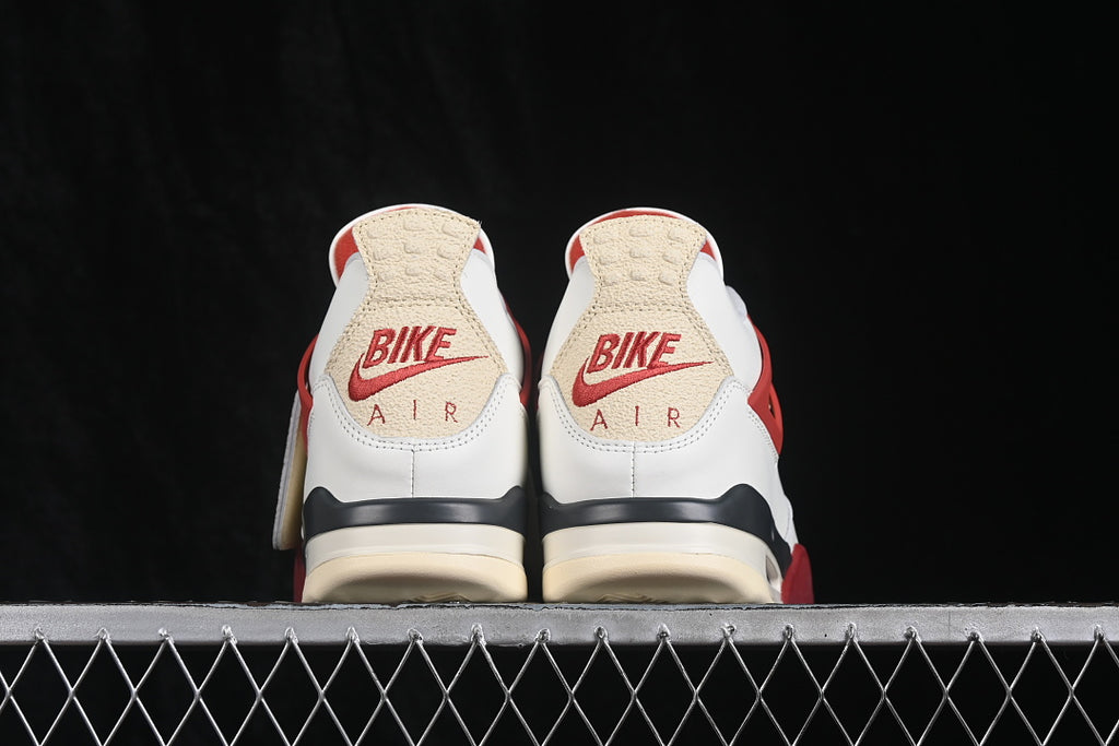 AJ4