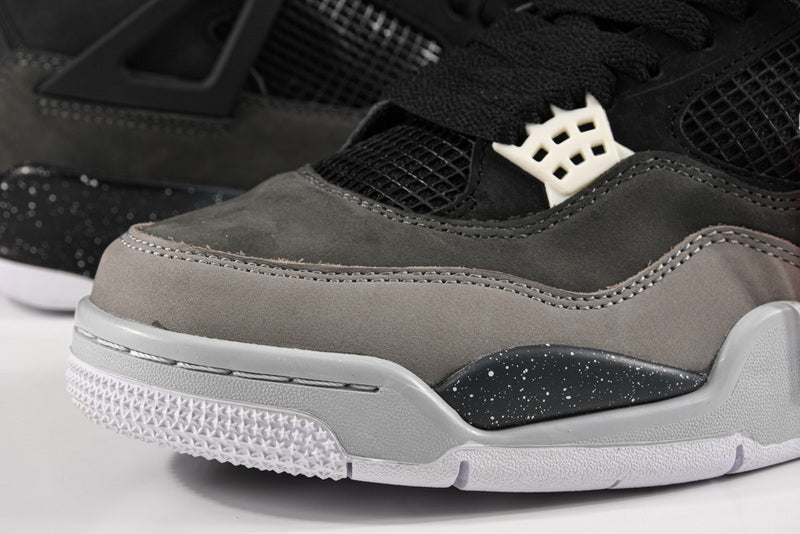 AJ4