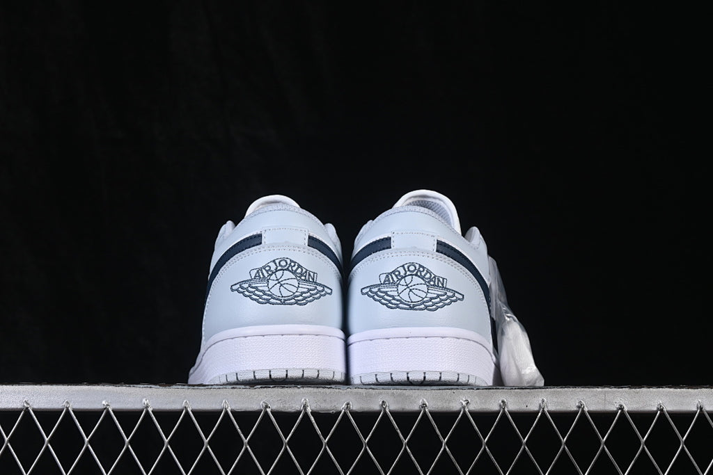 AJ1 Low