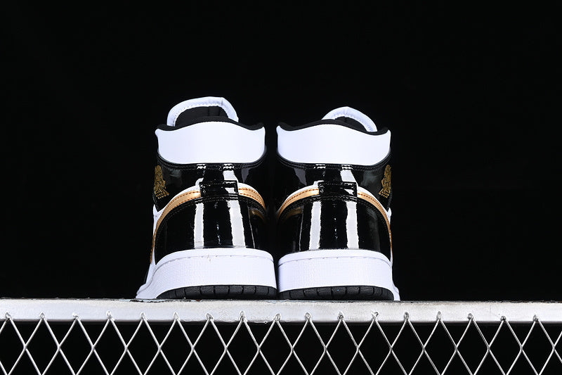 AJ1 Mid