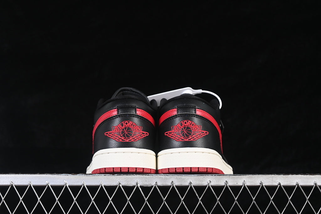 AJ1 Low