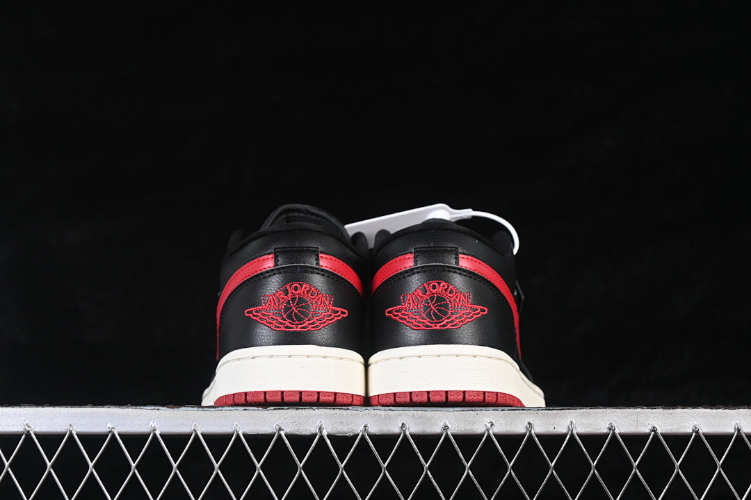 AJ1 Low