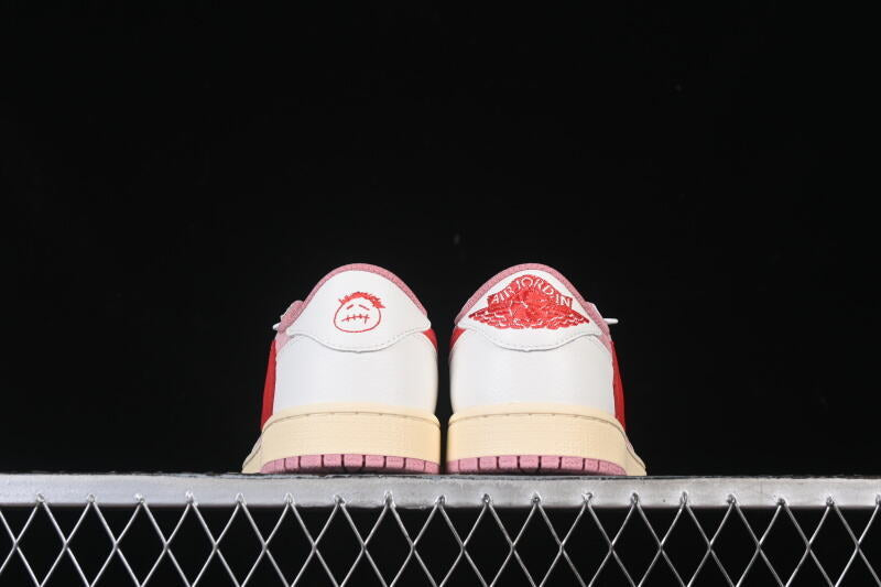 AJ1 Low