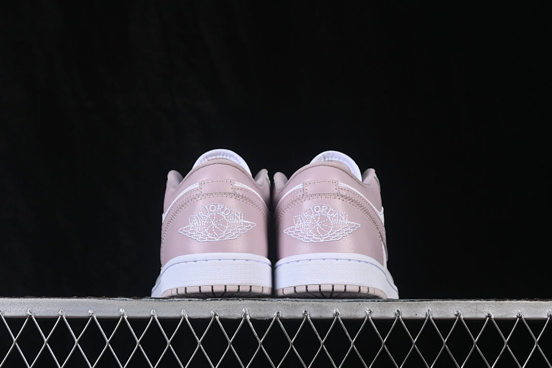 AJ1 Low