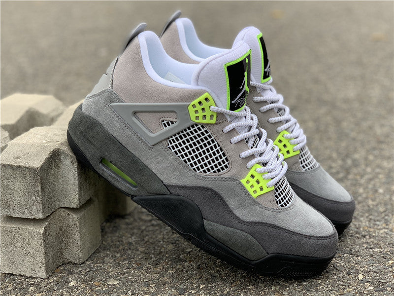 AJ4