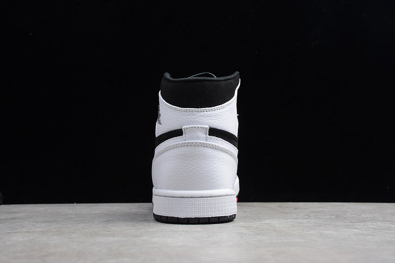 AJ1 Mid