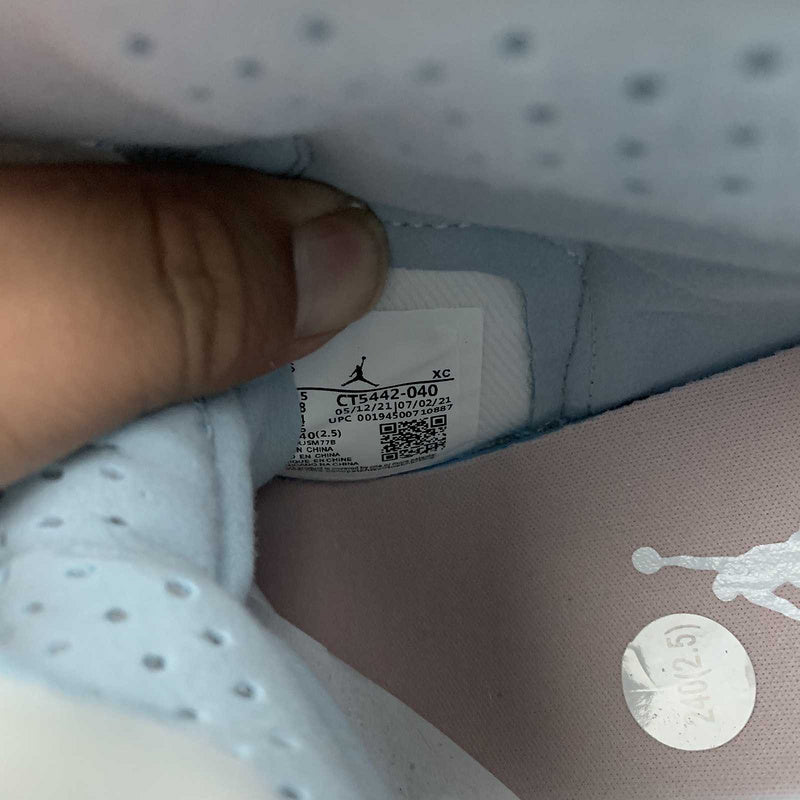 AJ1 High