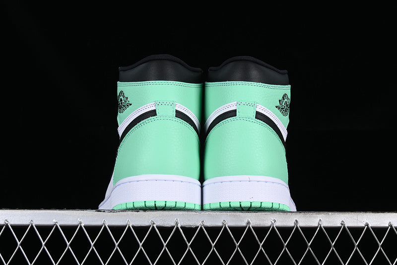 AJ1 High