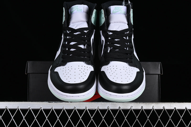 AJ1 High