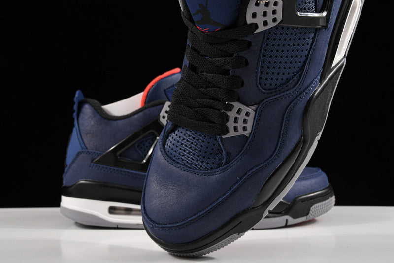 AJ4