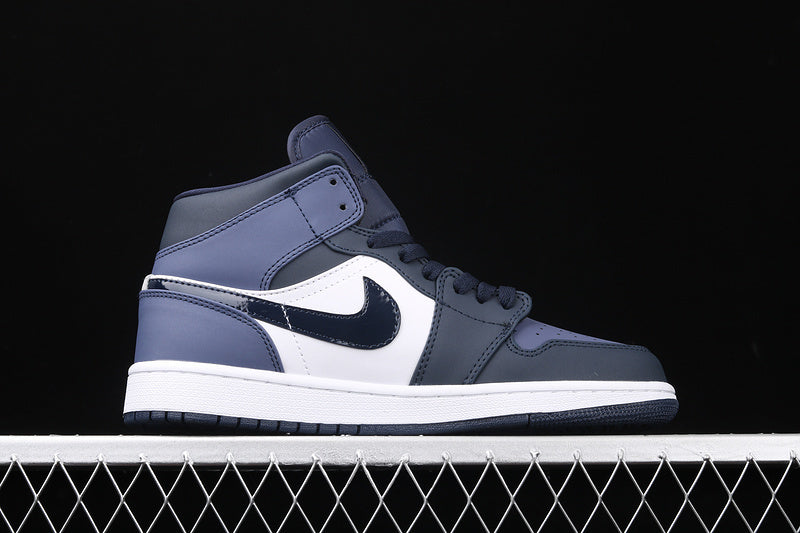 AJ1 Mid