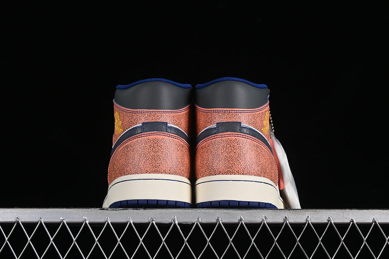 AJ1 Mid