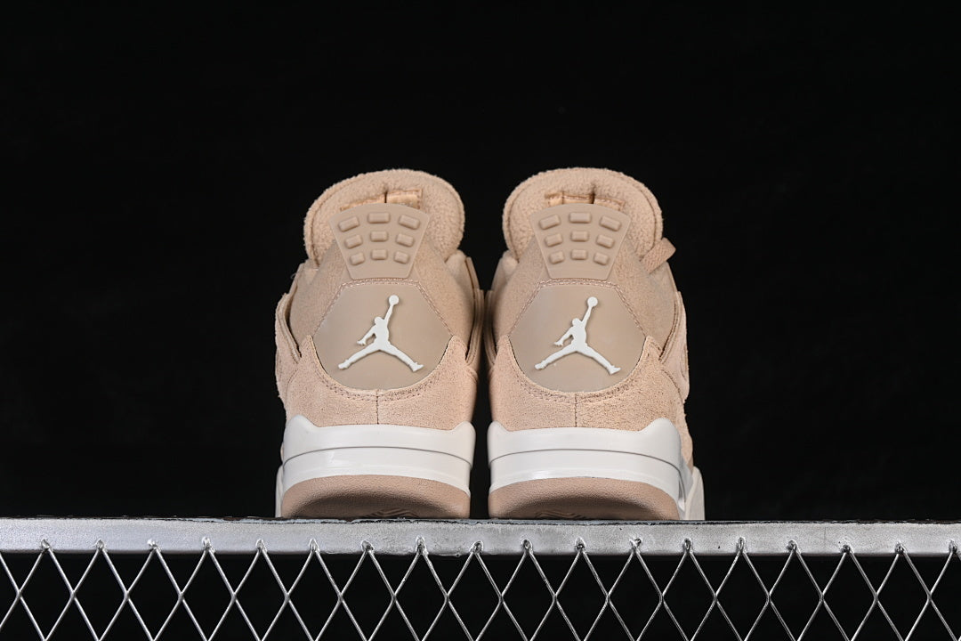 AJ4
